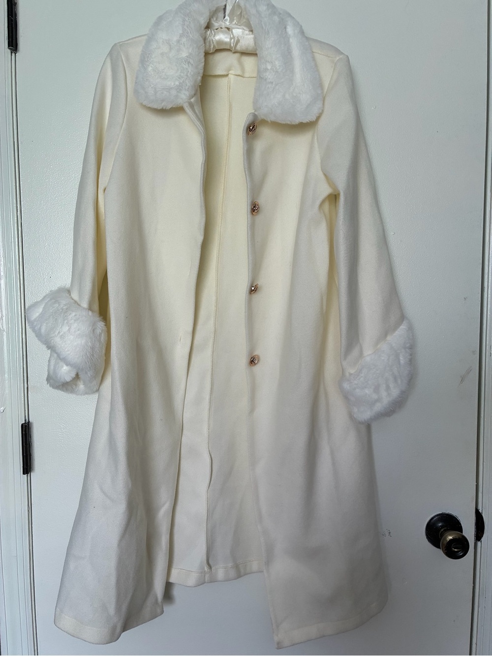 Women's Cream Faux-Fur Trim Coat